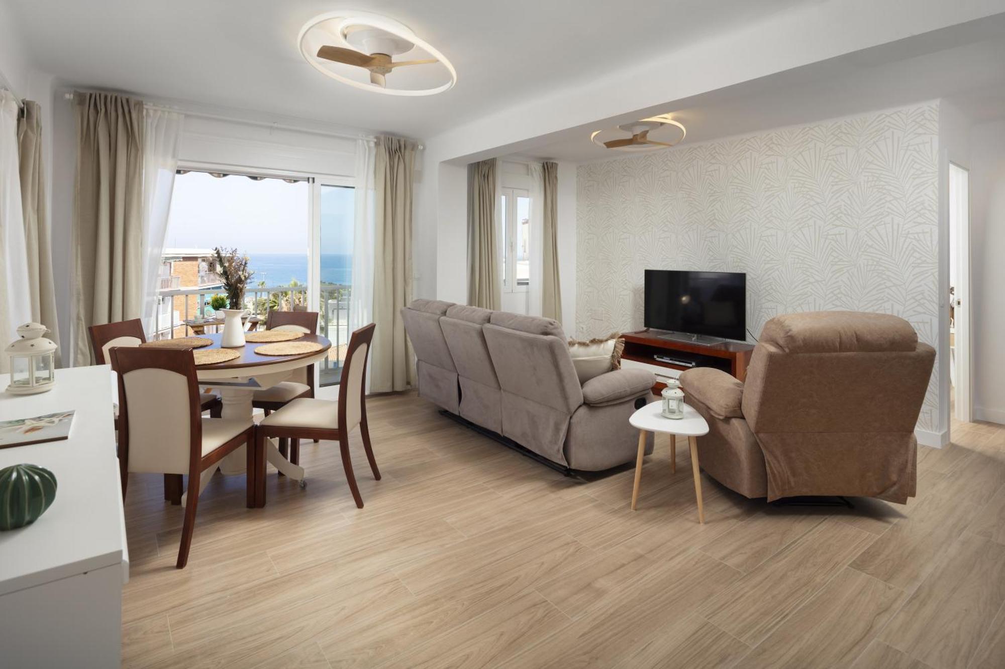 Marineros Sureste A111 Torre Del Mar Εξωτερικό φωτογραφία